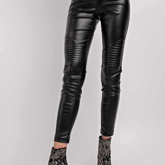 Faux Leather Moto Leggings - Picture 2 of 5